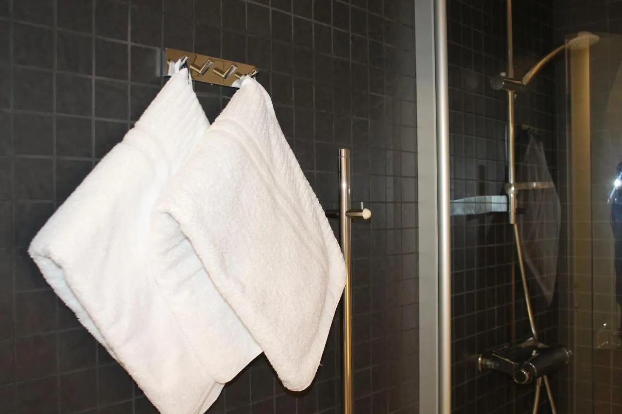 ***  Hotel Torslanda Gotemburgo Suecia